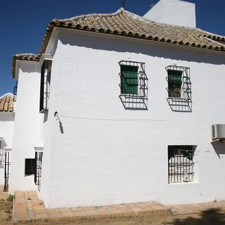 Vina Meneses Villa *